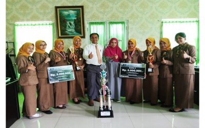 Siswi Perbankan Raih Juara 1 & 2